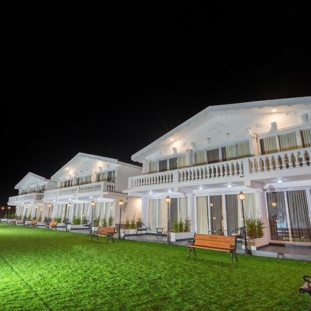 Treebo Skydale Premium Suites, 1500 Mtrs From Ooty Lake Exterior foto